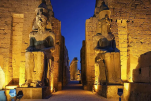 Explore Luxor: Full-Day Guided Tour with Tickets and Lunch from Marsa Alam